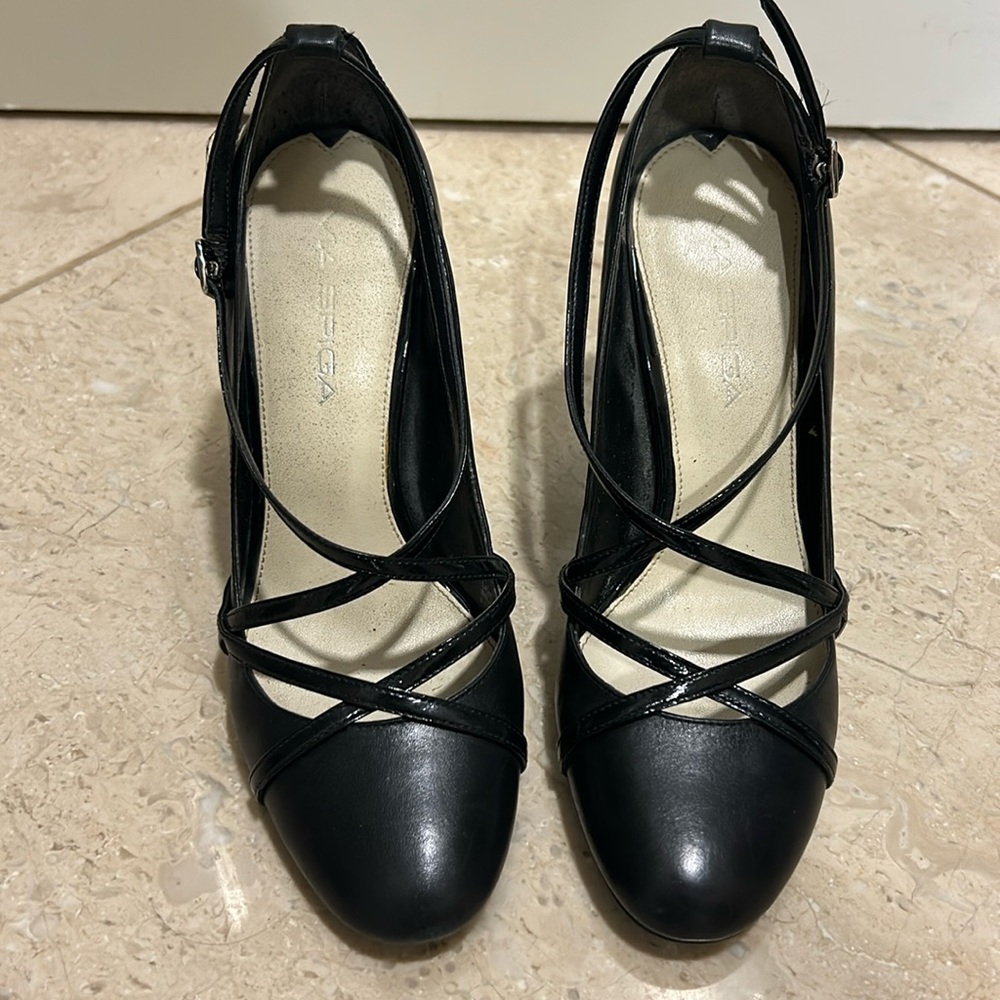 3.75” Black Closed Toe Strappy Heels
